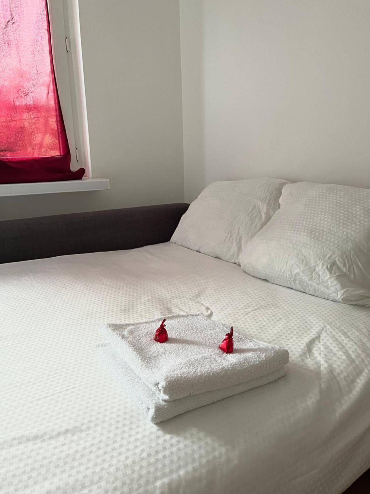 Bema Guest House - City Centre Βρότσλαβ Δωμάτιο φωτογραφία